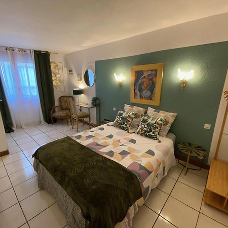 Os-Thel, Chambres A Louer Tautavel Kültér fotó